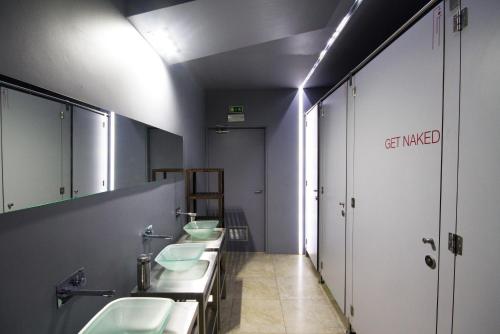 PILOT Design Hostel & Bar
