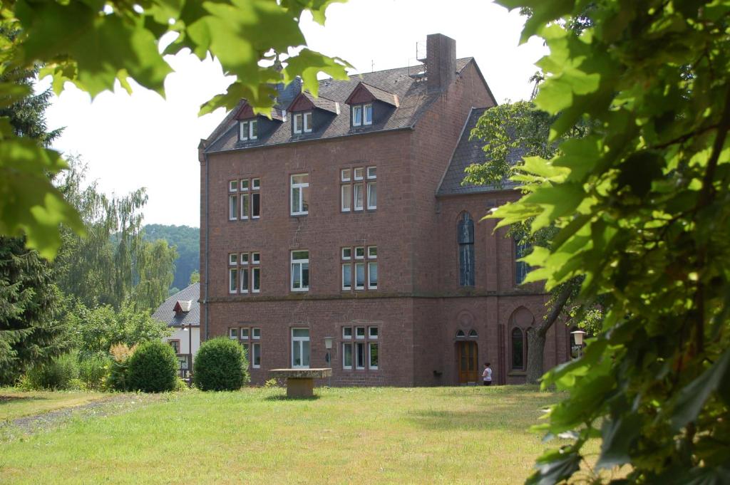 Stiftsberg - Bildungs- und Freizeitzentrum Auf dem Stift 6, 54655 Kyllburg