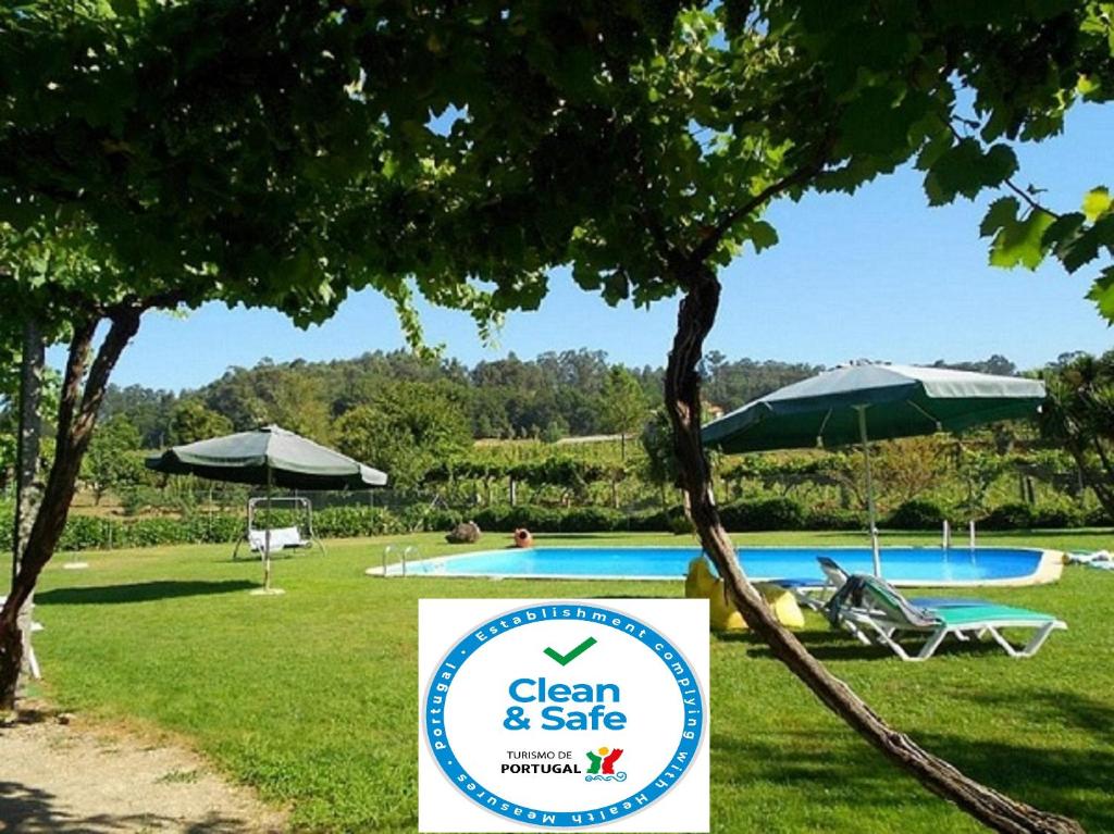 Auberge de jeunesse Stone Farm Hostel Casa Do Penedo - Rua SantaMaria, 1499 (Airaes) 4650-084 Felgueiras