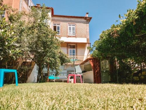 Urban Garden Porto Central Hostel