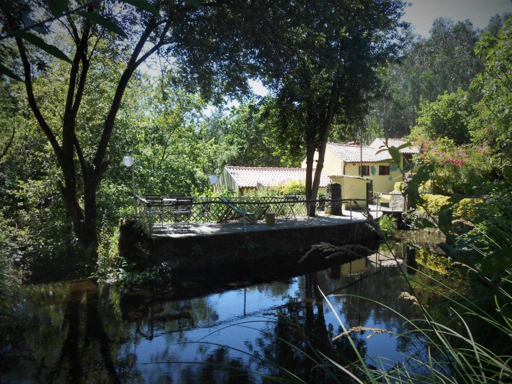 Watermill Moinho Garcia Rua do Garcia 322, 3720-475 Pinheiro da Bemposta