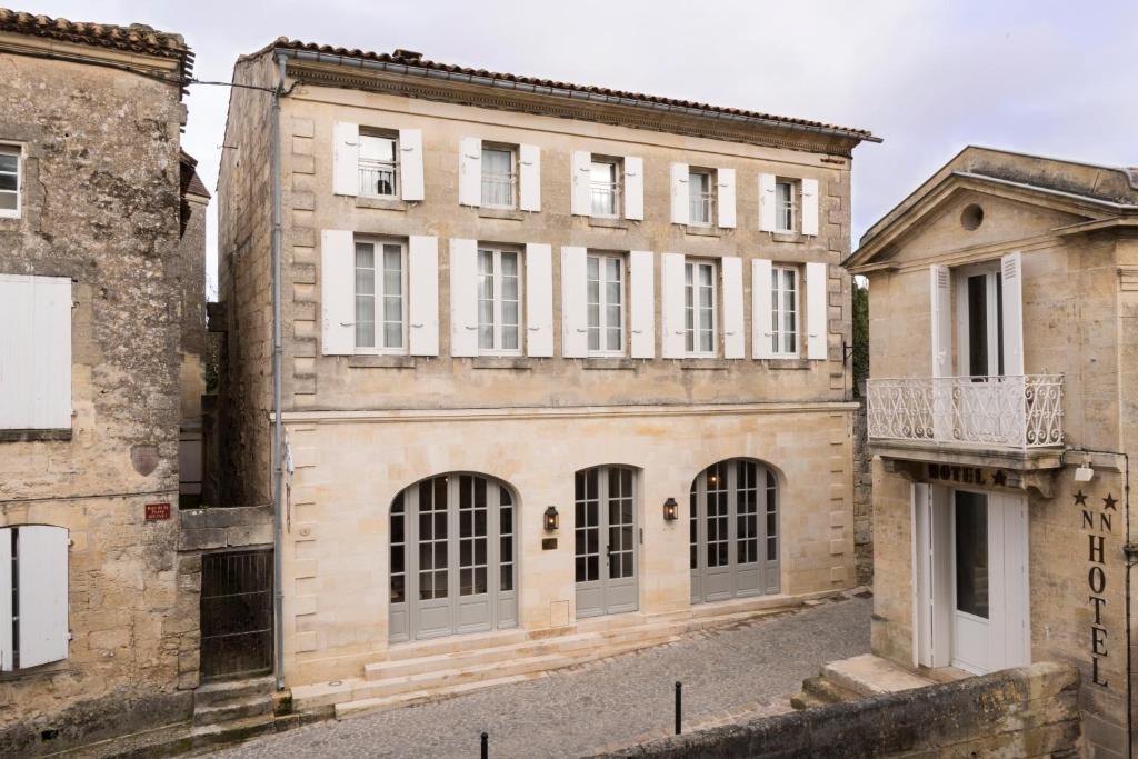 Hôtel Auberge de la Commanderie 2 rue Porte Brunet, 33330 Saint-Émilion