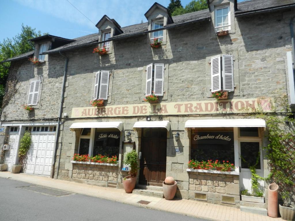 B&B / Chambre d'hôtes Auberge de la Tradition Avenue De La Gare, 19800 Corrèze