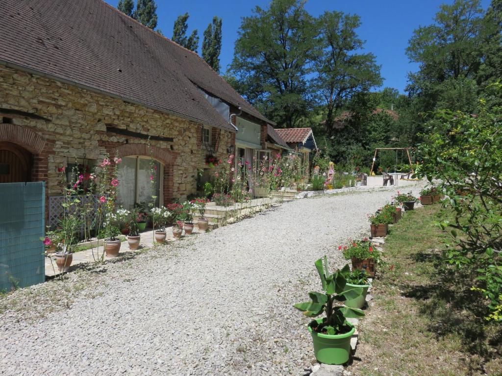 Hôtel Auberge du botaniste Bois du Claux, 46150 Boissières