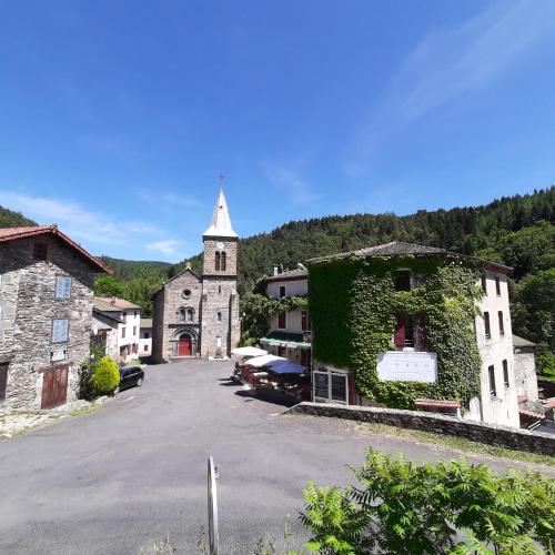 Hôtel Auberge du Doulon Le Bourg Saint-Didier-sur-Doulon