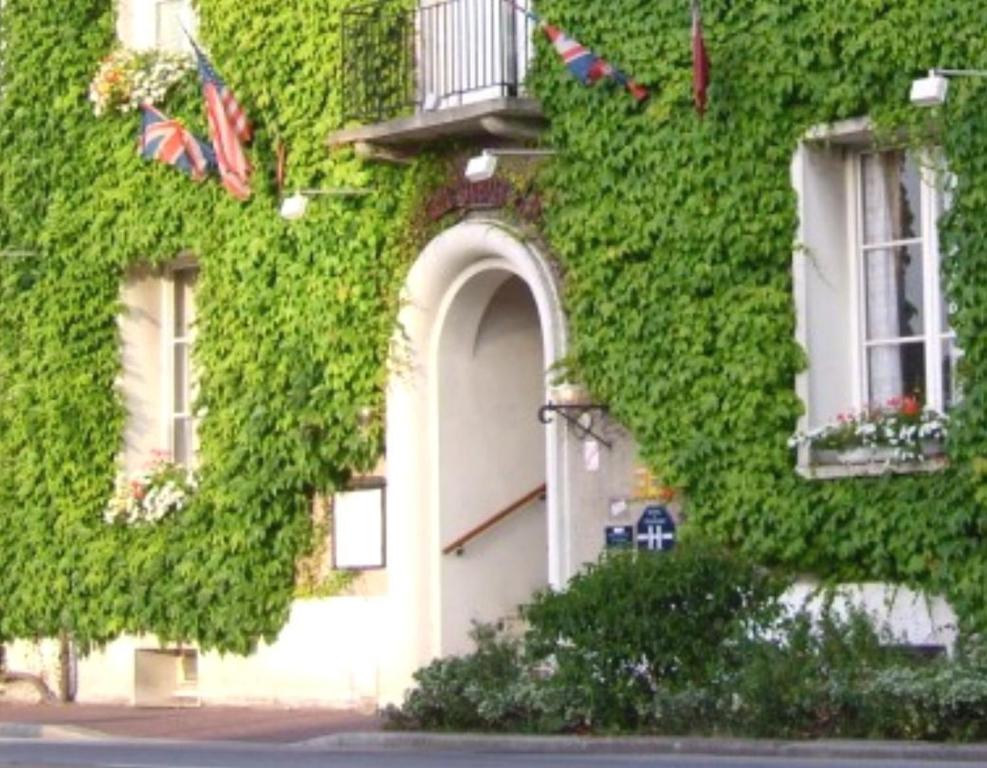 Hôtel Auberge du Vieux Chateau 9, Avenue Division Leclerc, 50390 Saint-Sauveur-le-Vicomte