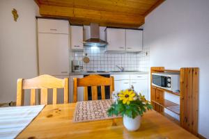 Auberge Ferienwohnungen Am Sonnenhang Am Sonnenhang 6 92637 Theisseil Bavière