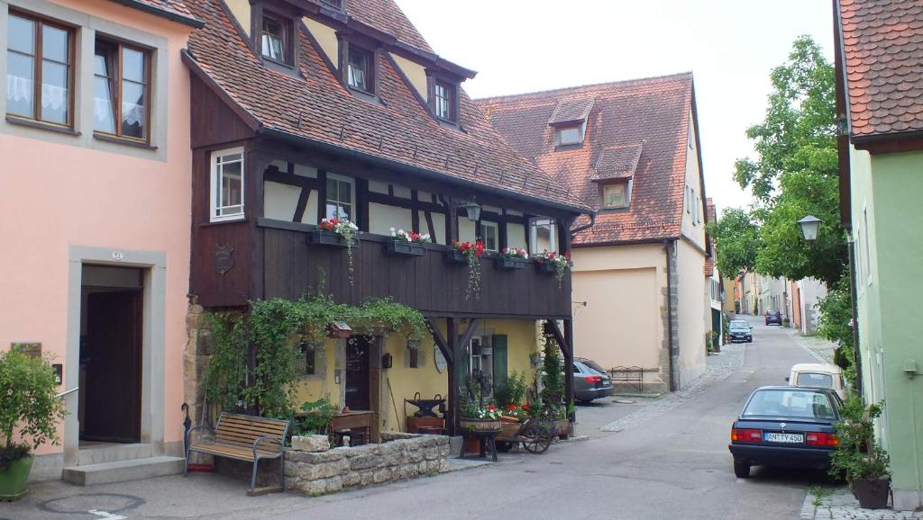 Auberge Gästehaus Gerlinger Schlegeleinsweth 10 91541 Rothenburg ob der Tauber