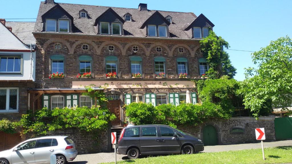 Gästehaus zum Moseltal Moselweinstr. 14, 56821 Ellenz-Poltersdorf