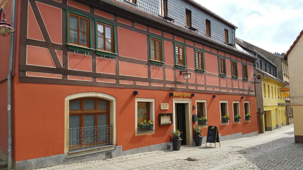 Gasthaus& Pension Zum Roten Haus Marktstraße 10, 01814 Bad Schandau