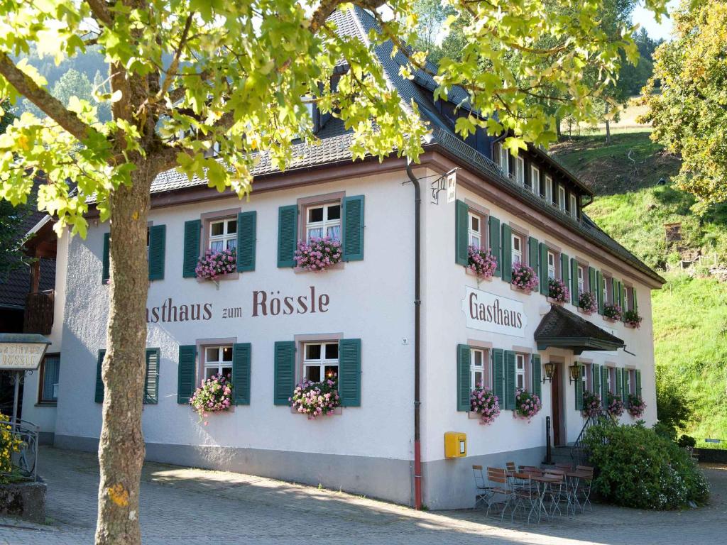Gasthaus zum Rössle St. Ulrich 11, 79283 Bollschweil