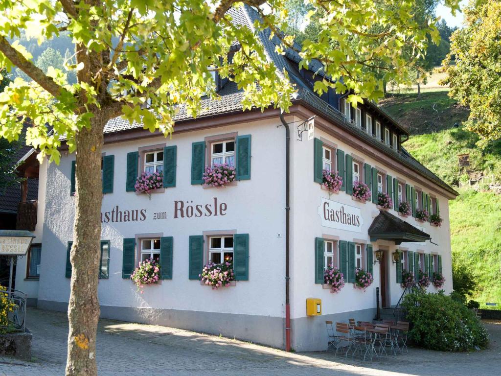 Auberge Gasthaus zum Rössle St. Ulrich 11 79283 Bollschweil