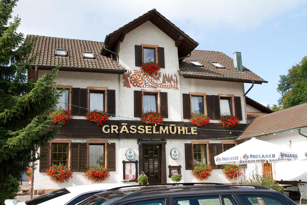 Gasthaus zur Grässelmühle Sasbachwaldenerstr.64, 77880 Sasbach in der Ortenau