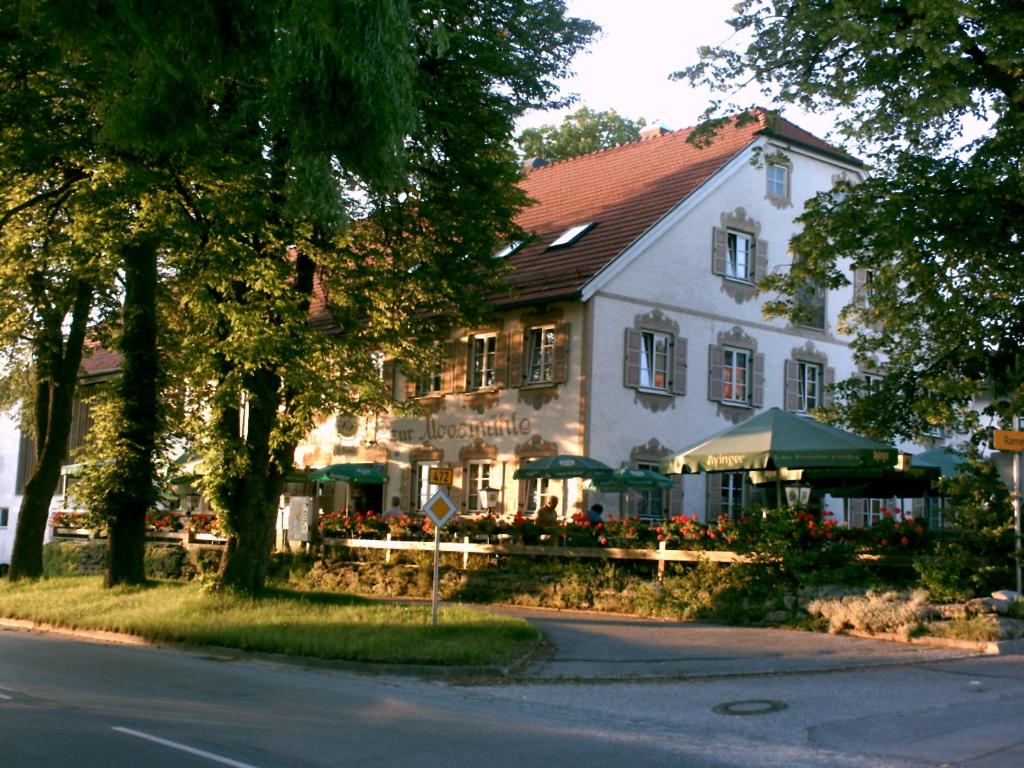 Auberge Gasthaus zur Moosmühle Hauptstraße 96 82386 Huglfing