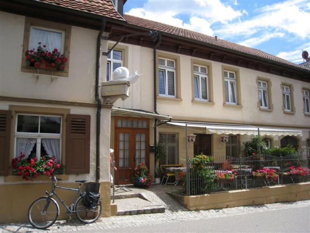 Auberge Gasthaus zur Schnecke Kandern 8 Ziegelstraße 79400 Kandern