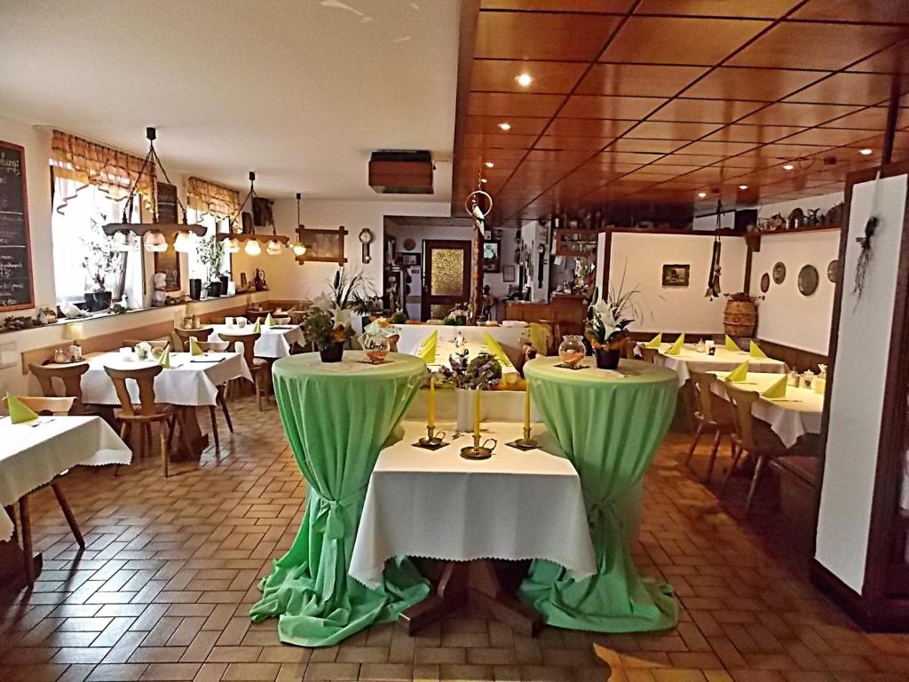 Auberge Gasthof Goldener Stern Wilhelmstrasse 38 73433 Aalen