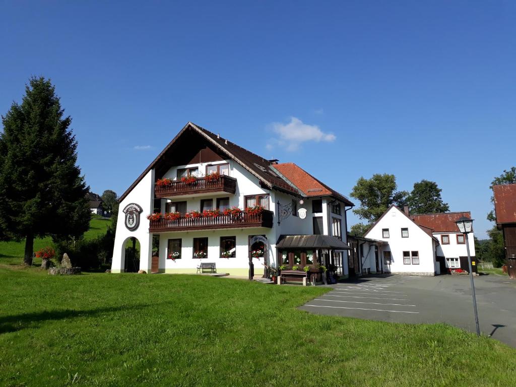 Auberge Gasthof Hammerschmiede 8 Fröbershammer 95493 Bischofsgrün