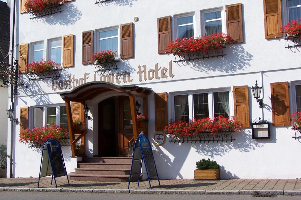 Gasthof Hotel Löwen Oggelshauserstr.1, 88422 Bad Buchau