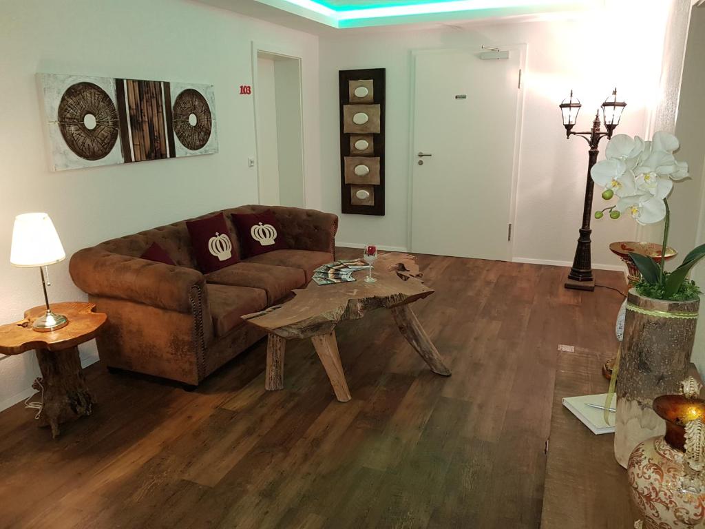 Auberge Gasthof Krone Vordere Hauptstr 7 73099 Adelberg