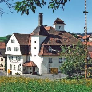 Auberge Gasthof Russenbräu Irlacher Straße 2 93464 Tiefenbach Bavière