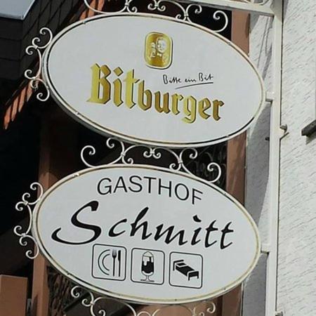 Auberge Gasthof Schmitt Schillerstraße 1 66663 Merzig Sarre