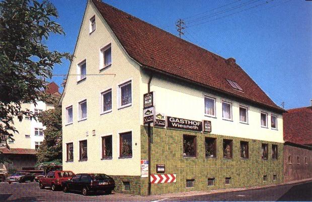 Gasthof Wiesneth Sambach 2, 96178 Pommersfelden