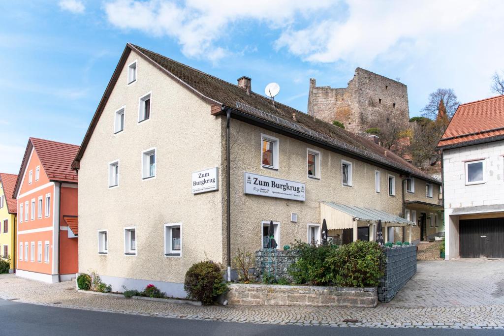 Auberge Gasthof Zum Burgkrug Innerer Markt 4 92705 Leuchtenberg