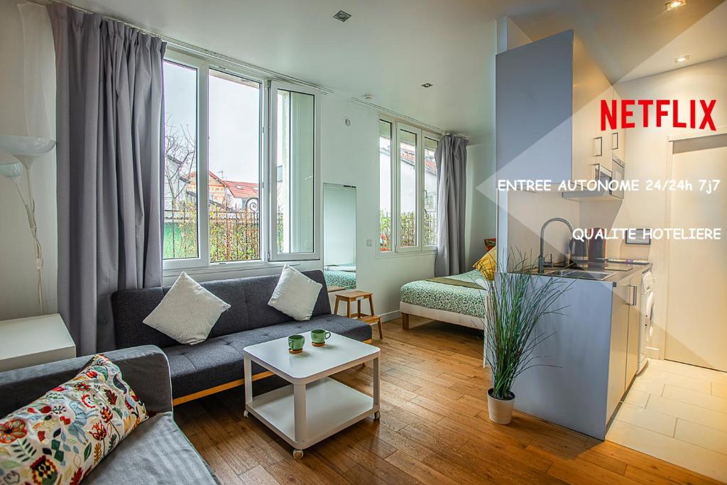 HIER & JETZT in Monschau City 52156 Montjoie