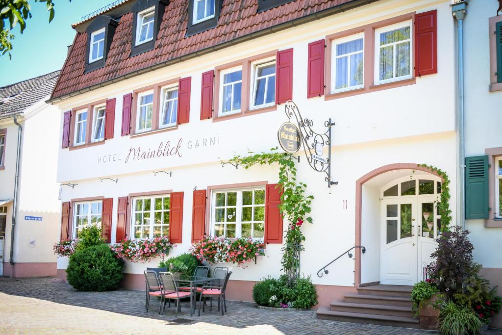 Auberge Hotel Mainblick Garni Mainkai 11 97828 Marktheidenfeld