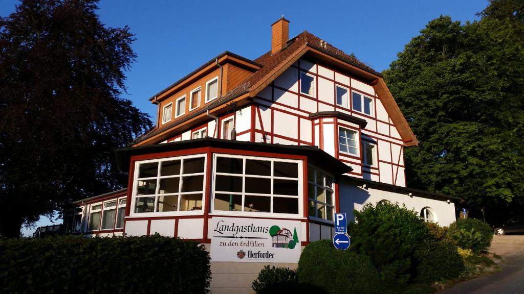 Auberge Landgasthaus Zu den Erdfällen Terhardshöhe 1-3 31812 Bad Pyrmont