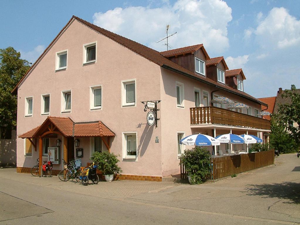 Auberge Landgasthaus Zum Mönchshof 6 Selgenstadt 91639 Wolframs-Eschenbach