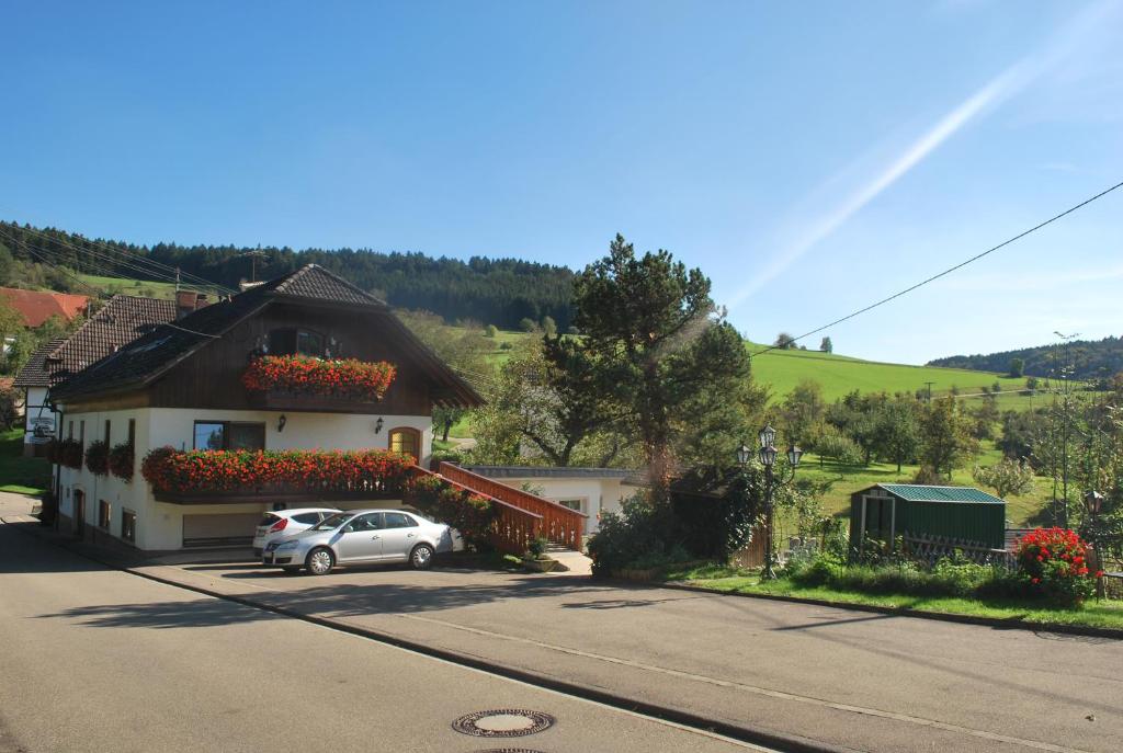 Auberge Landgasthof Hirschen Untermettingen Bogenstraße 1 79777 Ühlingen-Birkendorf