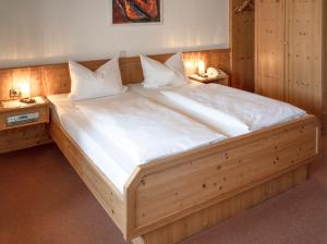 Auberge Landgasthof Rößle Landstraße 15 79777 Berau Bade-Wurtemberg