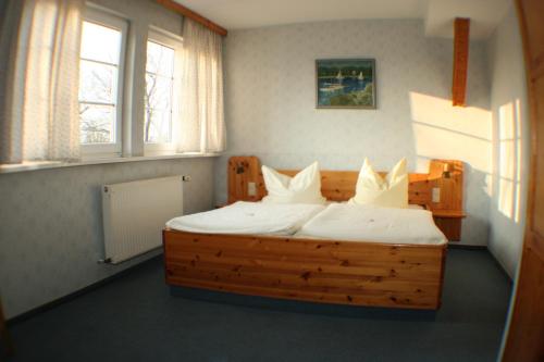 Landgasthof zur krummen Linde