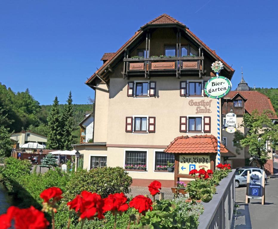 Auberge Landgasthof zur Linde Hauptstr. 37 63872 Heimbuchenthal