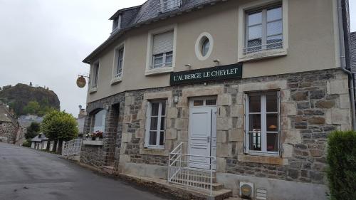 Auberge le Cheylet Apchon france