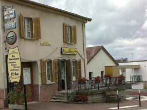 Le Commerce