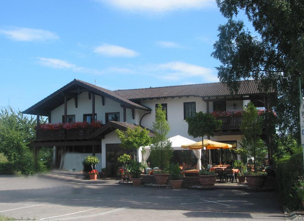 Auberge Restaurant Landgasthof Zum Wiesengrund Im Wiesengrund 14 54309 Newel