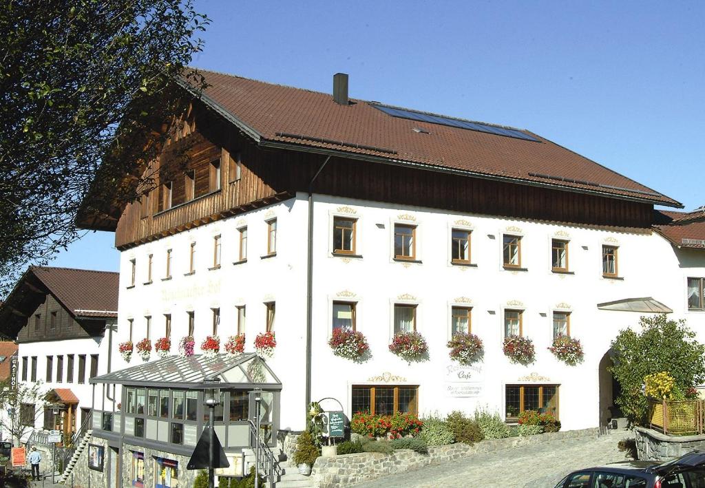 Auberge Rinchnacher Hof Hofmark 9 94269 Rinchnach