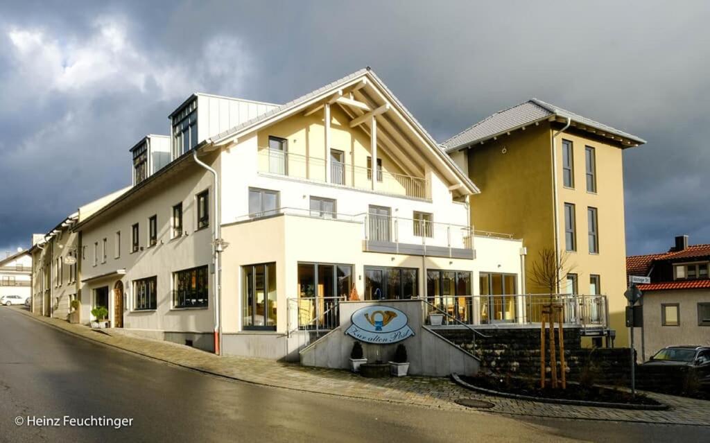 Auberge Wirtshaus \ Chamer Straße 2 93499 Zandt