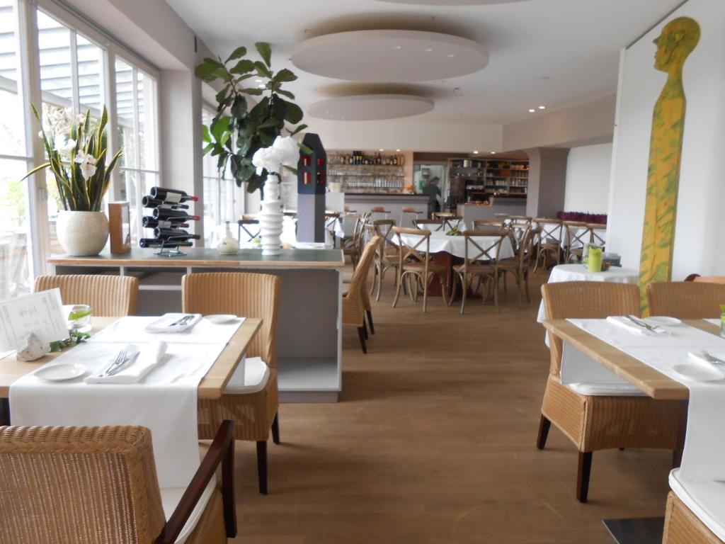 Hôtel aussicht bio hotel restaurant cafe Amalienstr. A27, 86633 Neubourg-sur-le-Danube