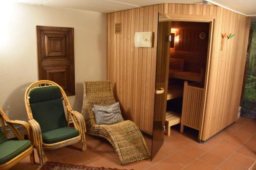 Maison de vacances Auszeitoase Freystadt - Park, Billard, Sauna - ideal für Familientreffen Am Stadtgraben 32 Freystadt