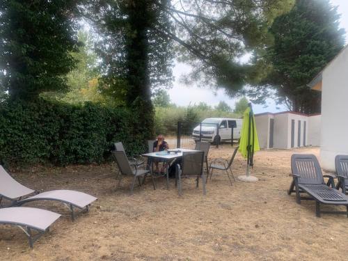 Maison de vacances AUX PETITS CROCS 3 Chemin des Garennes Saint-Quentin-en-Tourmont