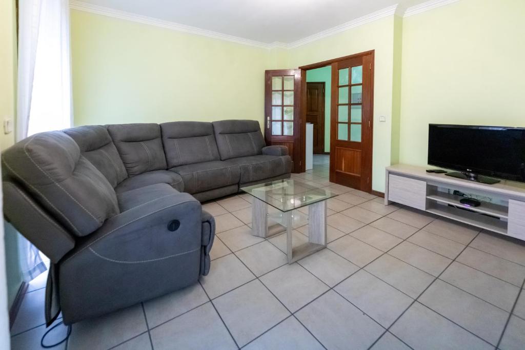 Appartement Aveiro Cozy Apartment 25 Rua Fernando Pessoa 1E, 3800-740 Eixo