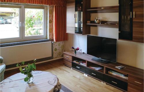 Appartement Awesome apartment in Alt Bukow OT Teschow with 2 Bedrooms and WiFi  Teschow