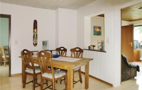 Awesome apartment in Duppach with 2 Bedrooms and WiFi Duppach allemagne