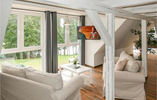 Appartement Awesome apartment in Passow OT Charlottenho with WiFi and 2 Bedrooms  Zahren