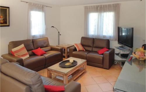 Awesome home in Agde with 4 Bedrooms, WiFi and Outdoor swimming pool Agde france