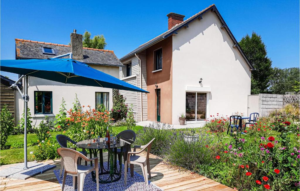 Maison de vacances Awesome home in Mont-Dol with 1 Bedrooms and WiFi , 35120 Mont-Dol