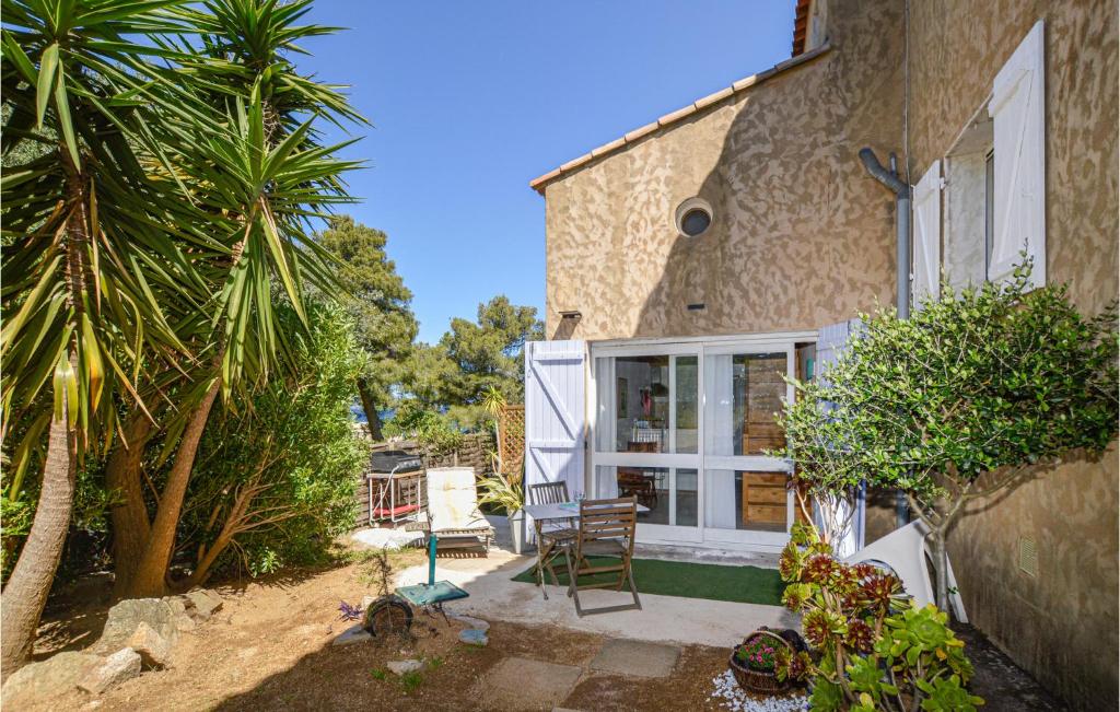 Maison de vacances Awesome home in Monticello with 1 Bedrooms and WiFi , 20220 Monticello